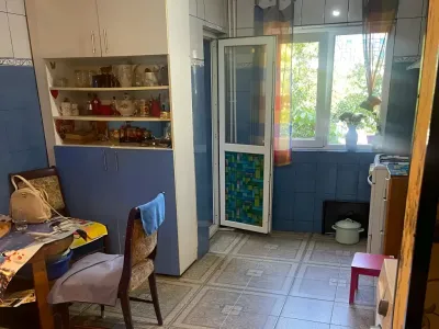 bucatarie cu masa apartament vanzare cumparare 1 Decembrie Ilfov